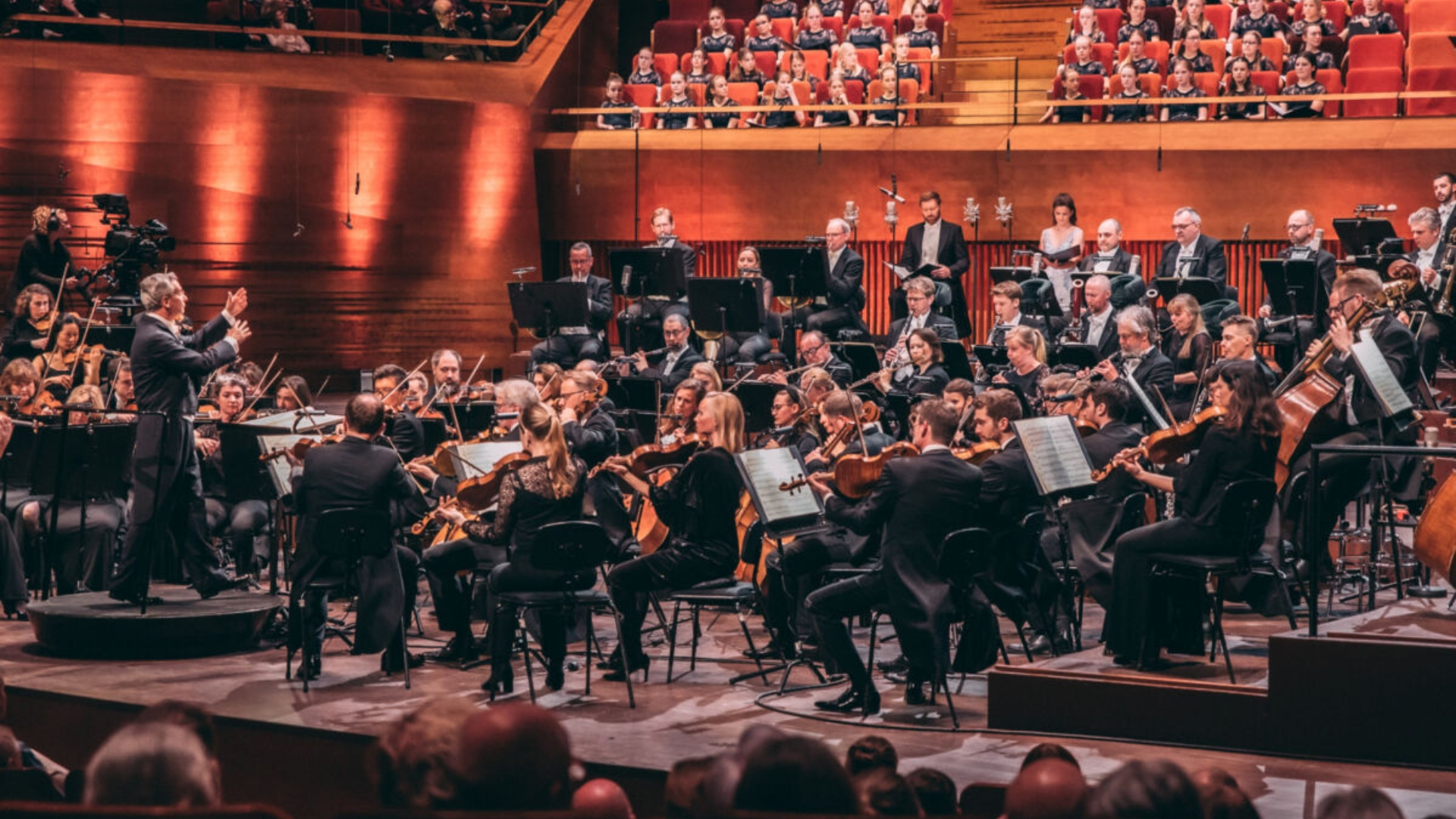 Nielsen: Symphony no. 4 - Danish National Symphony Orchestra, Fabio Luisi