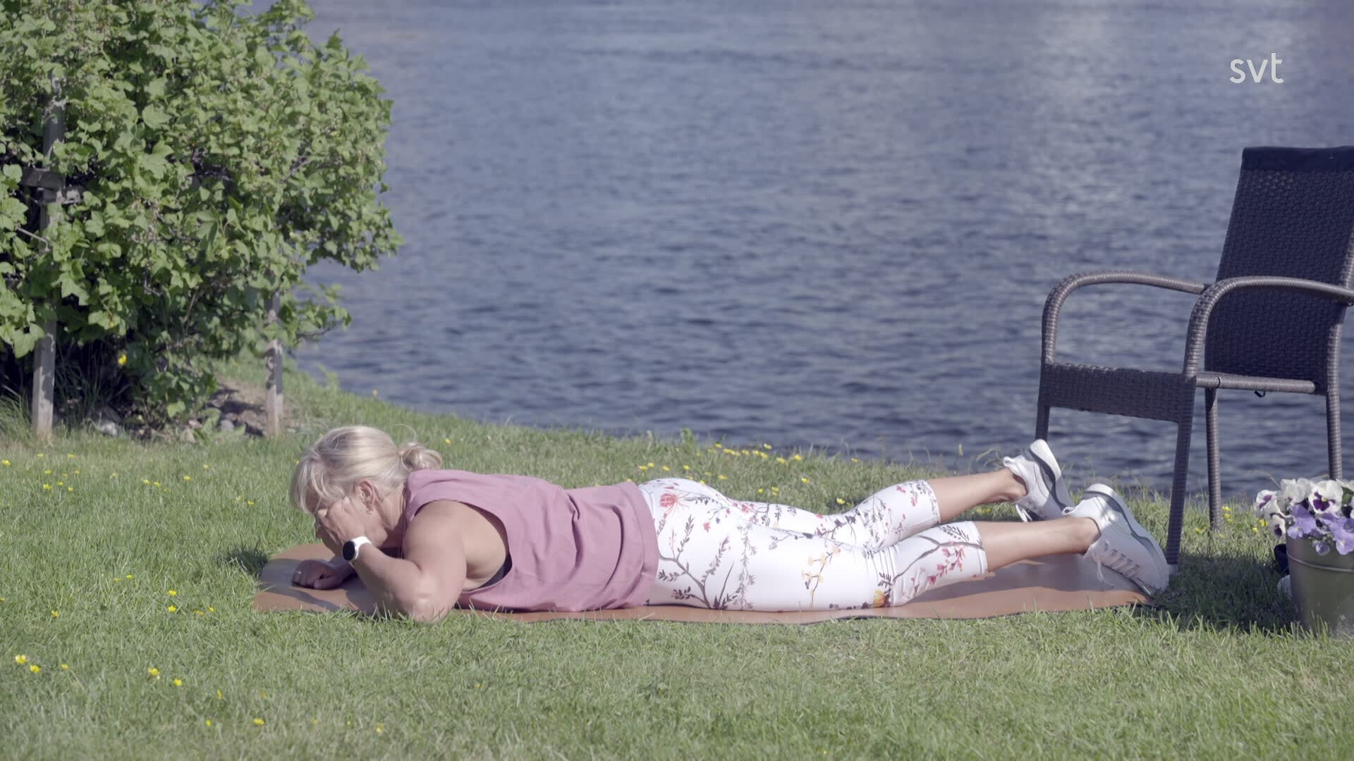Hjemmegymnastik med Sofia
