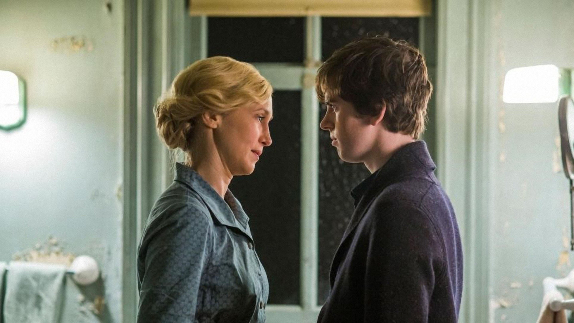 Bates Motel