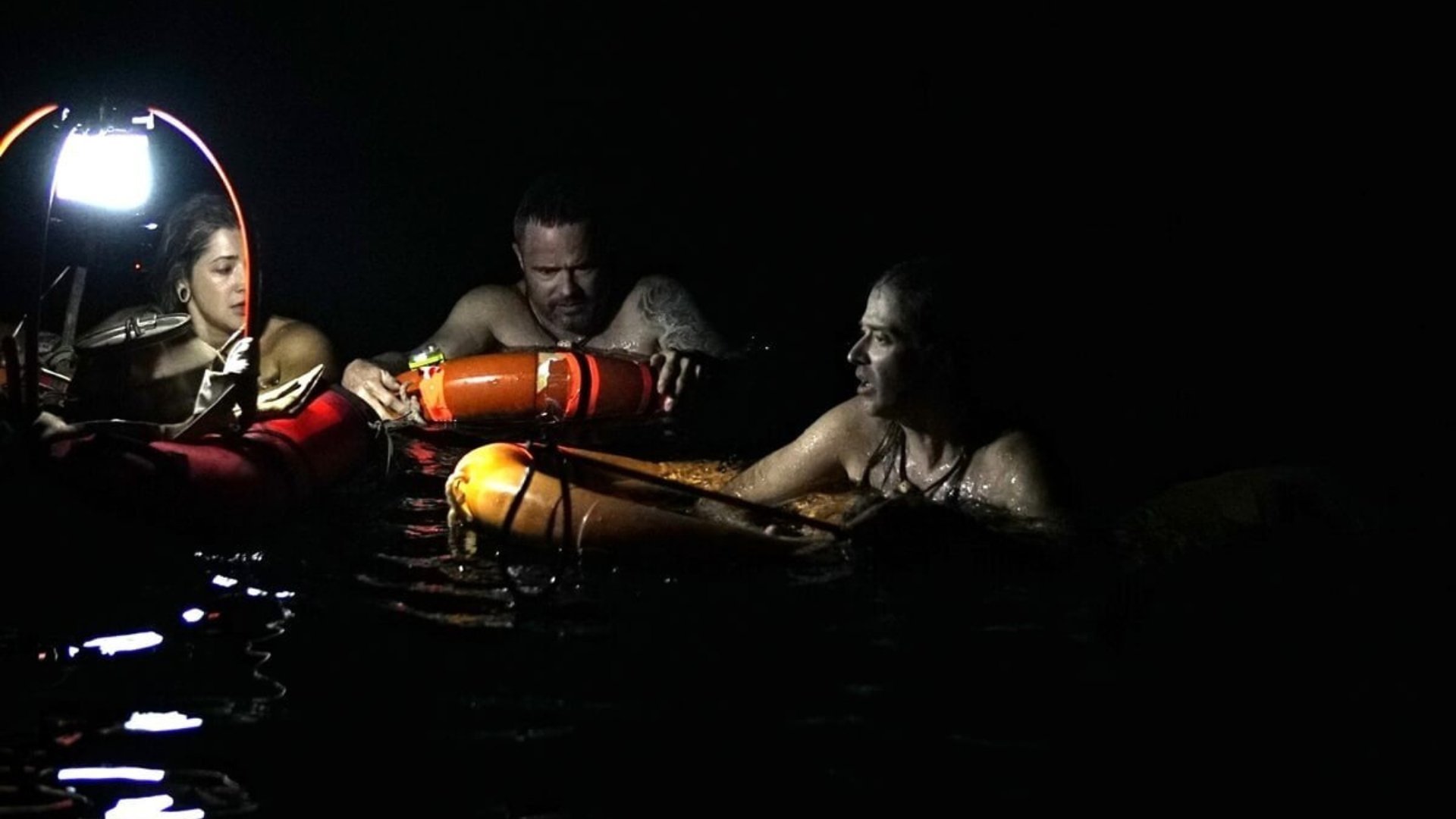 Naked And Afraid: Shipwrecked