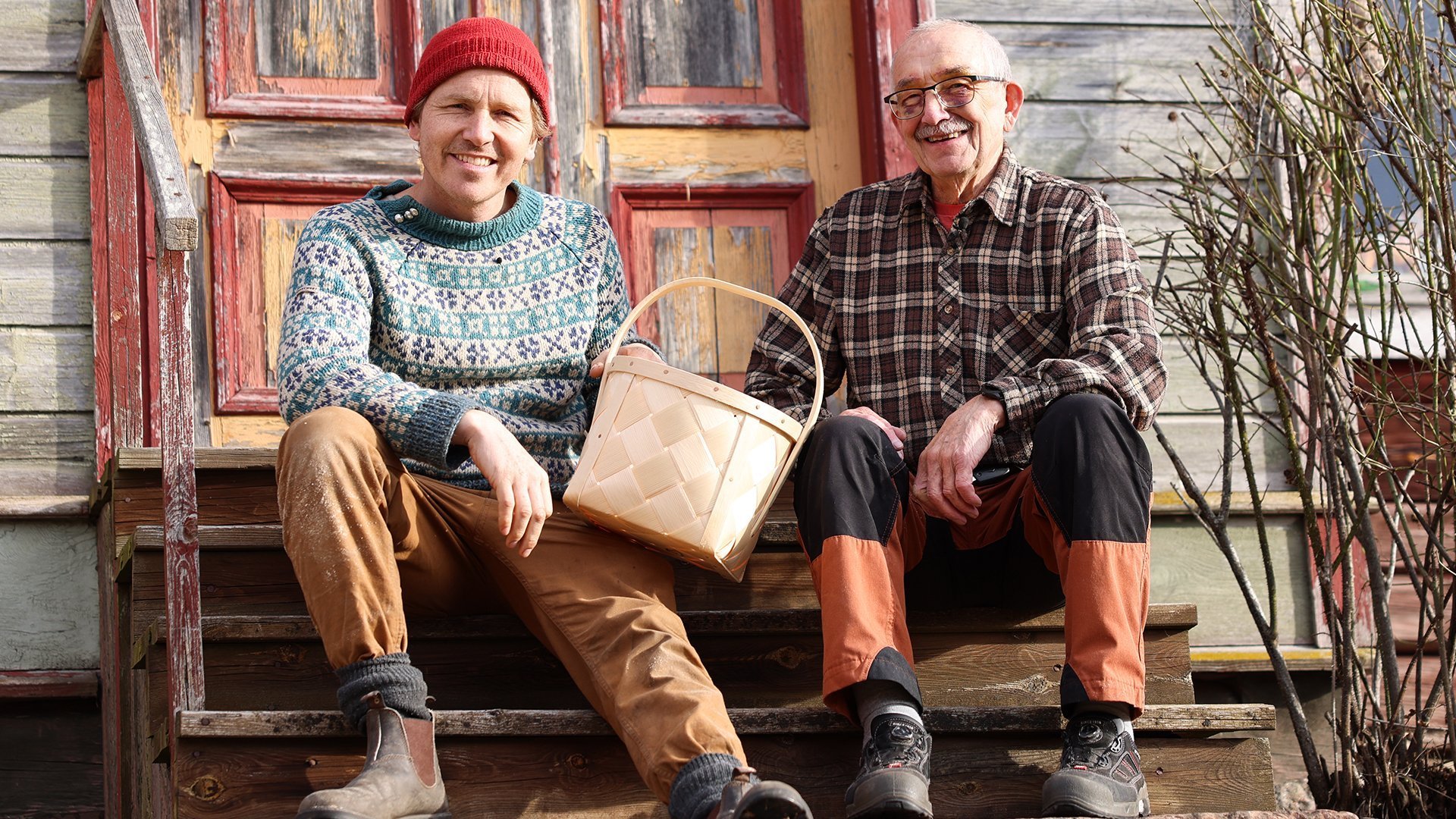 Frank & Kastaniegaarden - Svensk kurveflet og ny ambolt